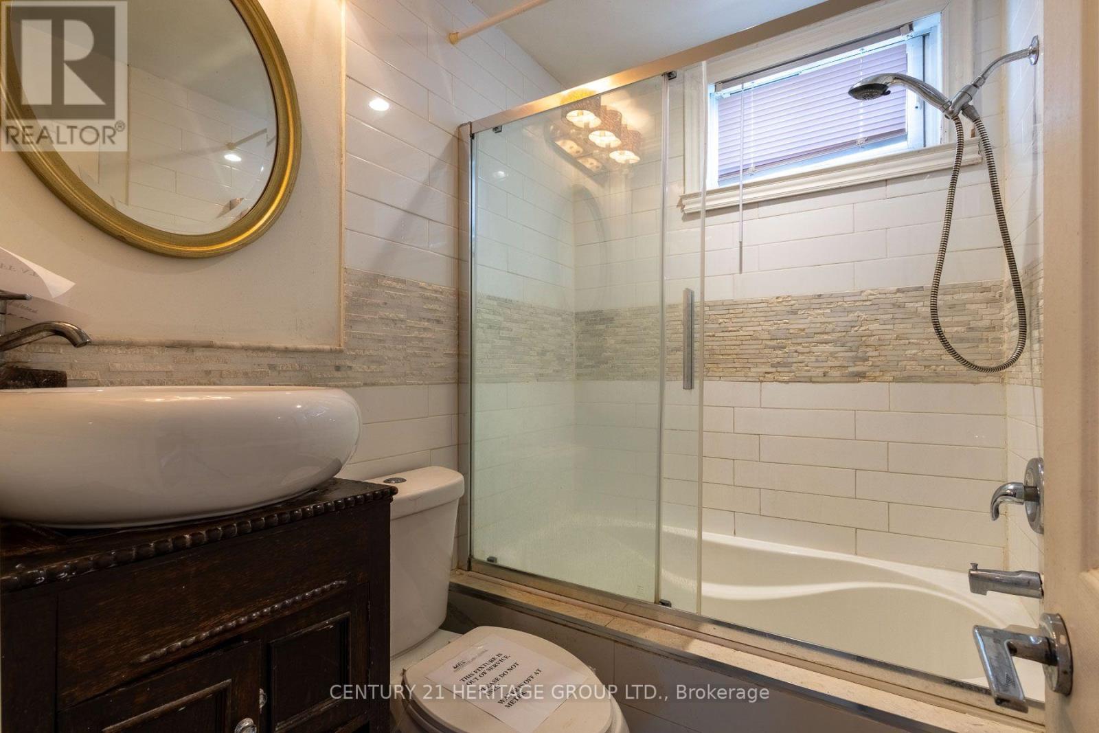 97 ZAPH AVENUE - 9