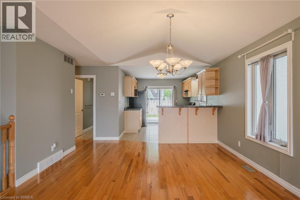 15 LANDON Avenue - 11