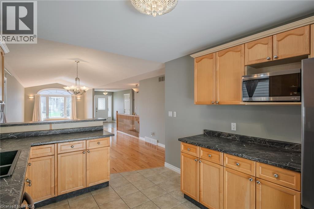 15 LANDON Avenue - 15