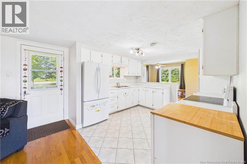 318 Highlandview Road - 14