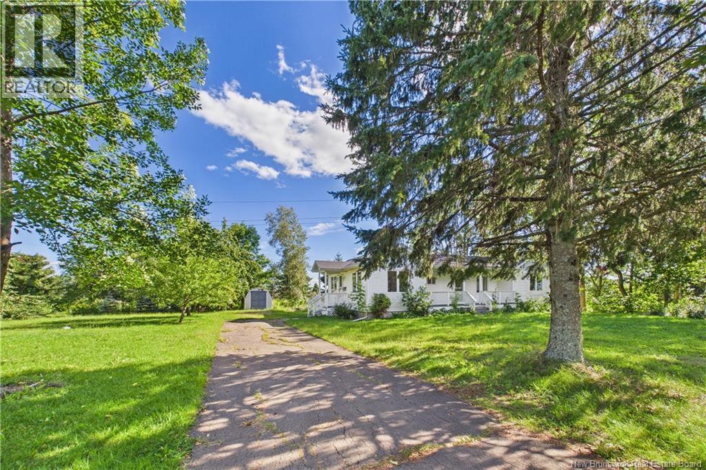 318 Highlandview Road - 2
