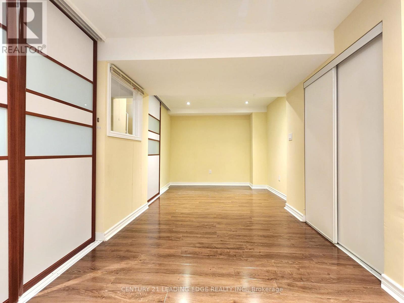 51 YALE LANE - Image 34