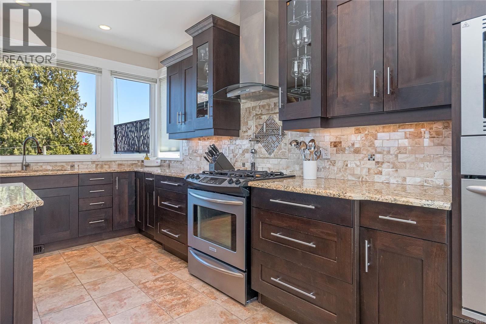 3304 Chemoy Rd - Image 21