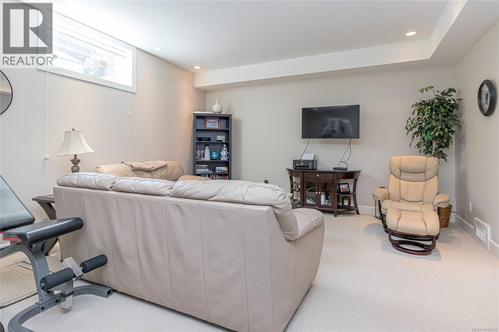 3304 Chemoy Rd - Image 43