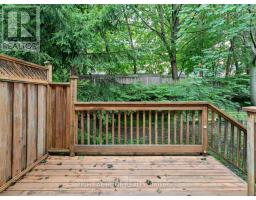 25 Tamarack Circle, Toronto, ON M9P3T9 Photo 29