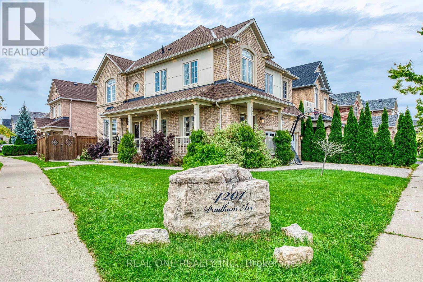 4201 PRUDHAM AVENUE - 2