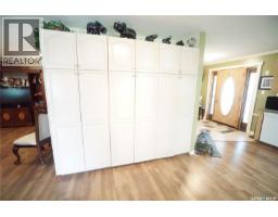 Laundry room - 406 2nd Avenue W, Riverhurst, SK S0H3P0 Photo 12