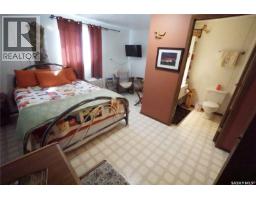 406 2nd Avenue W, Riverhurst, SK S0H3P0 Photo 35