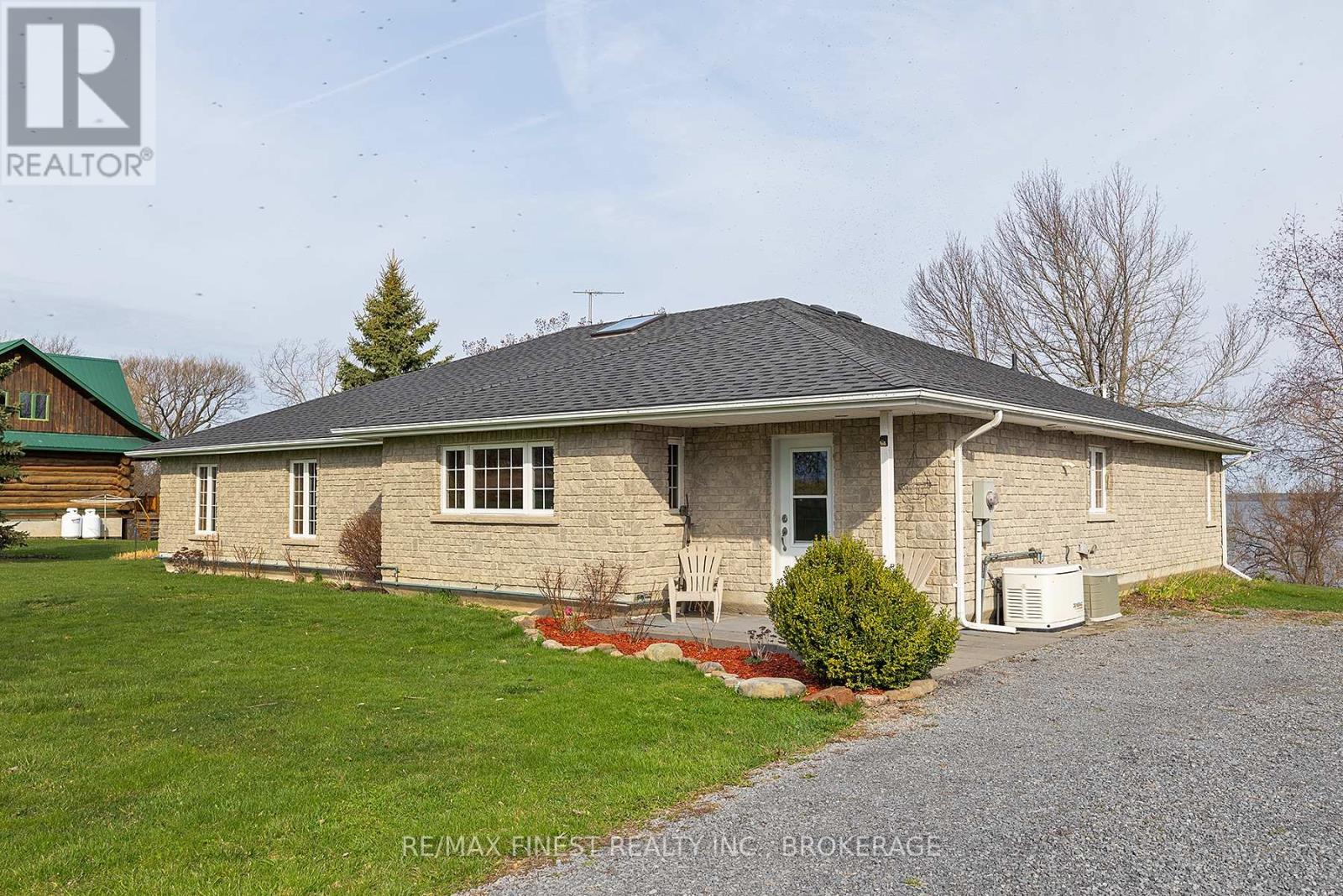 2800 FRONT ROAD, Loyalist (Amherst Island) — photo 7