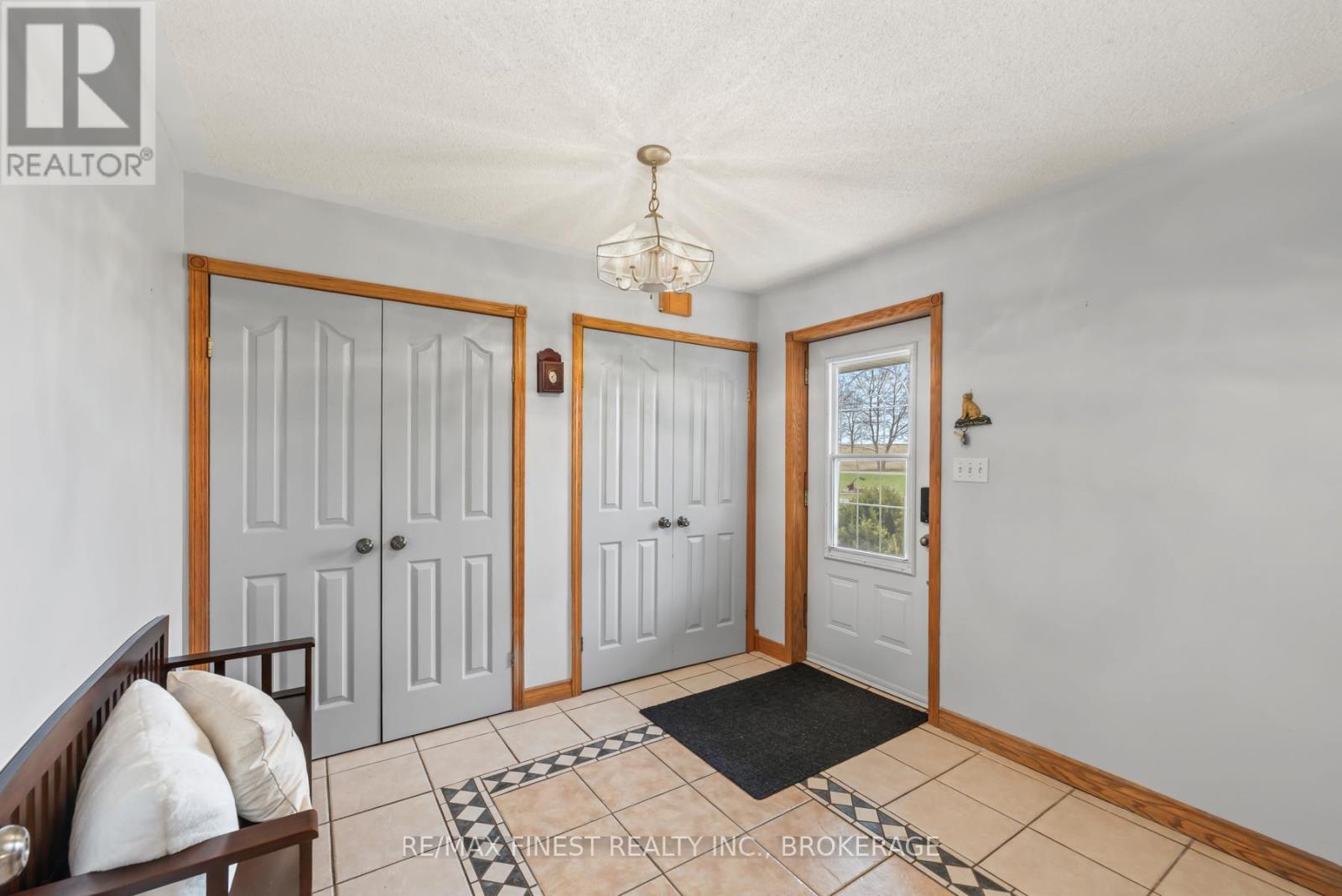 2800 FRONT ROAD - 8