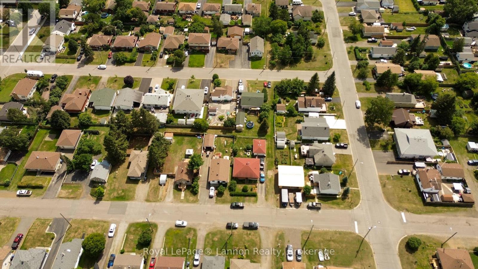 825 NEWPORT AVENUE - 3