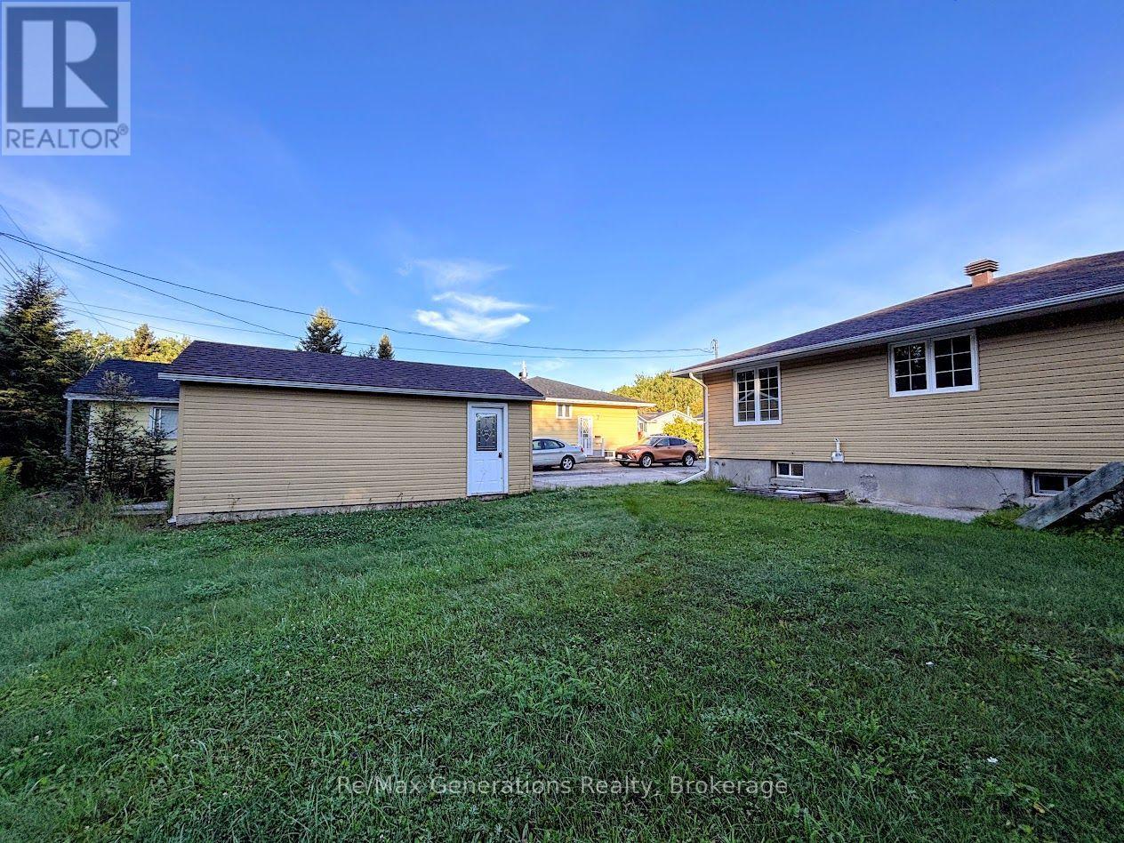 34 REDWING AVENUE - Image 33