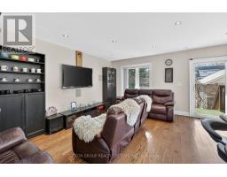 Bedroom 4 - 32 Green Lanes, Toronto, ON M8Z4V6 Photo 12