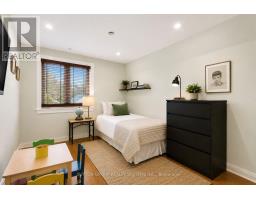 32 Green Lanes, Toronto, ON M8Z4V6 Photo 17