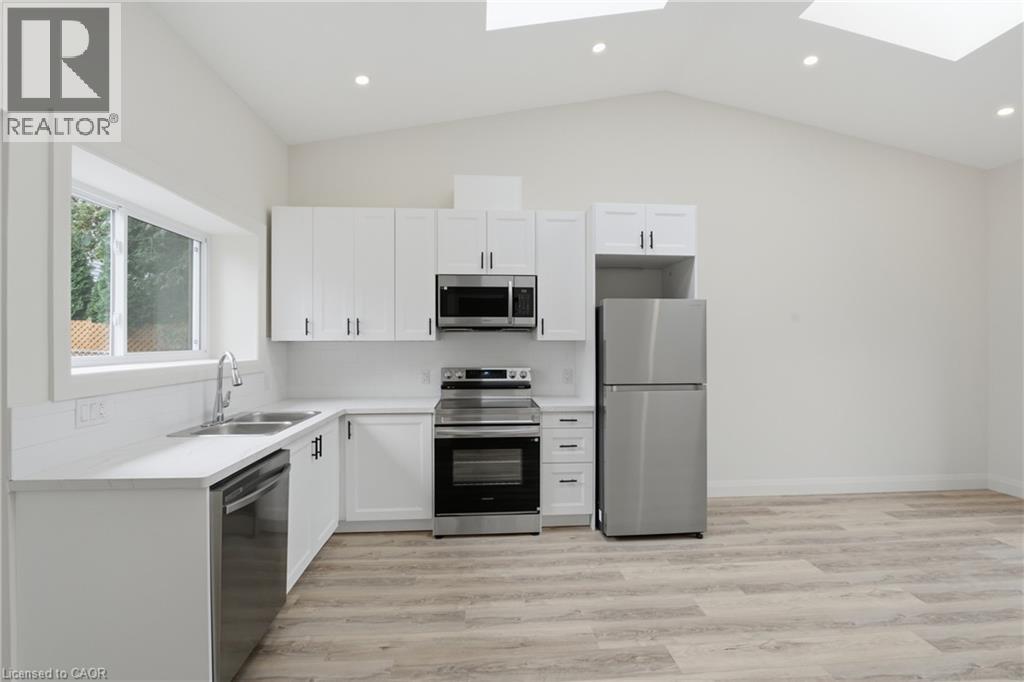 #3 18 PRINCESS Street, St. Catharines, Ontario, L2P2R1, St. Catharines, Ontario — photo 5 of 5