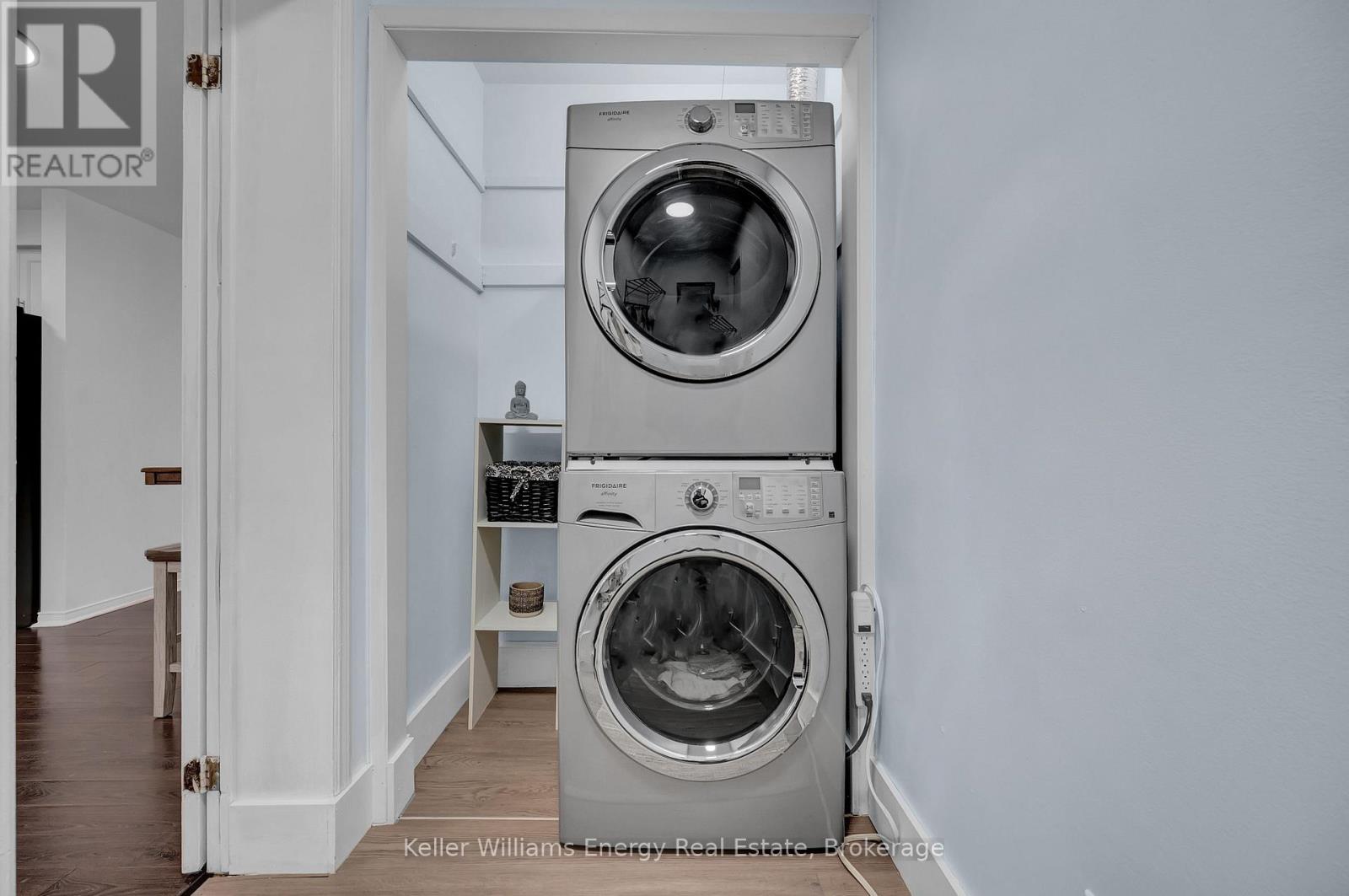 831 LAVIS STREET - Image 22