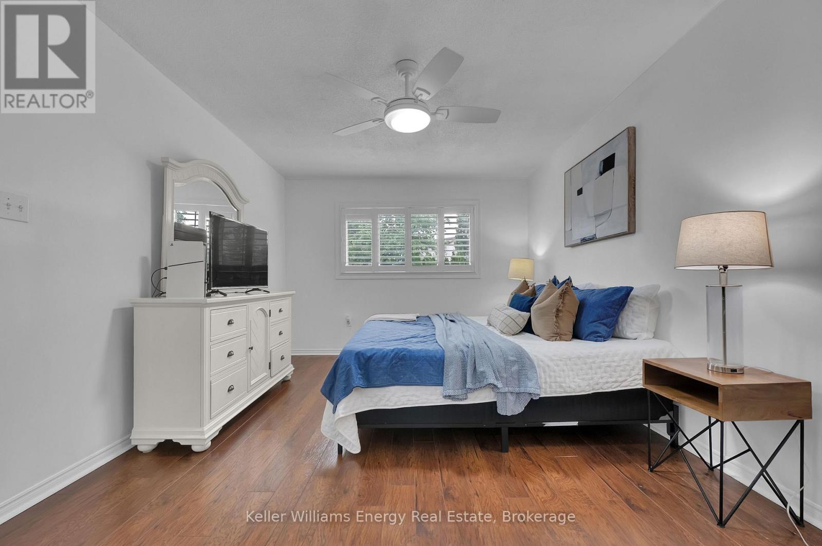 831 LAVIS STREET - Image 26