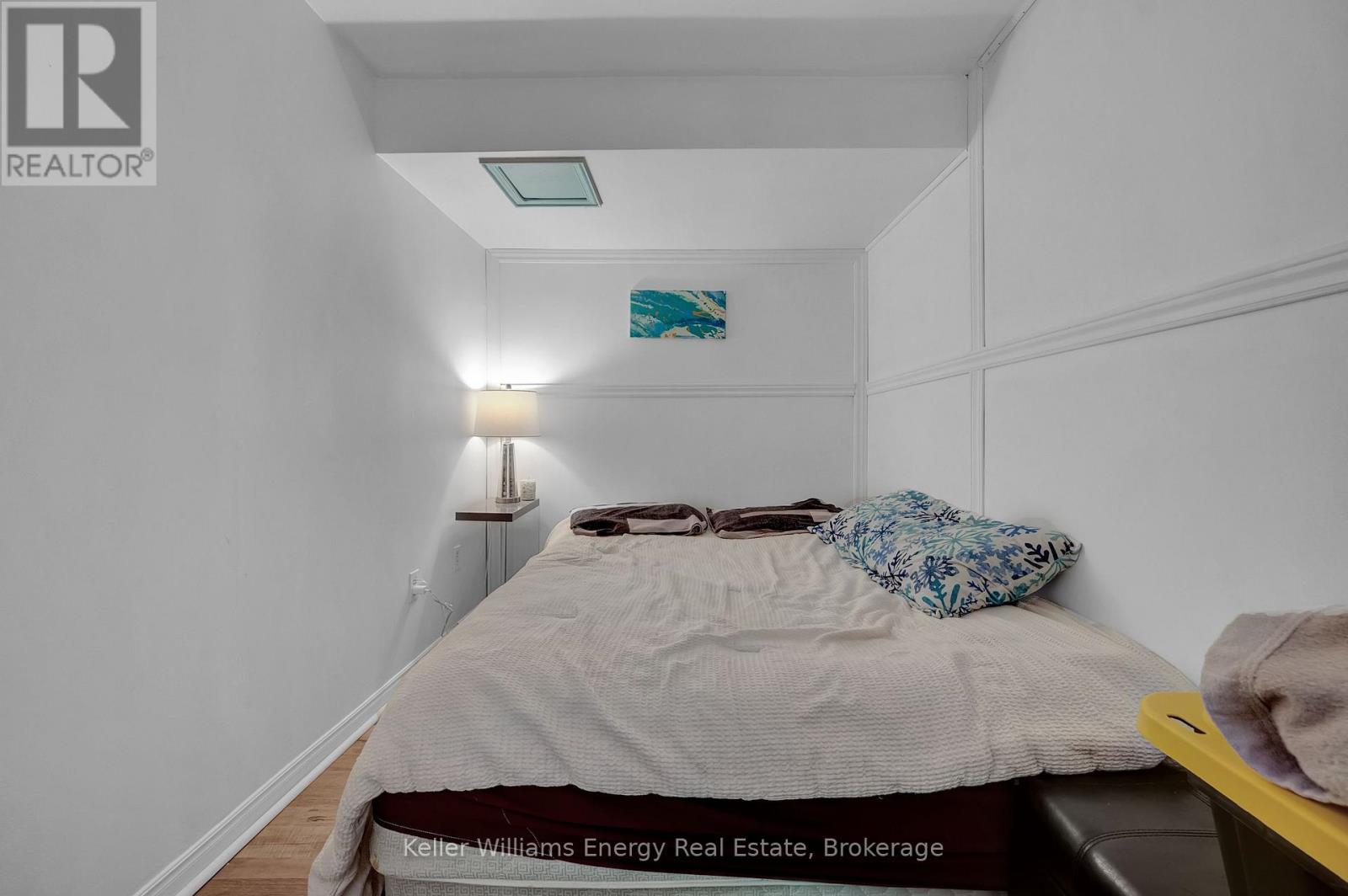 831 LAVIS STREET - Image 34