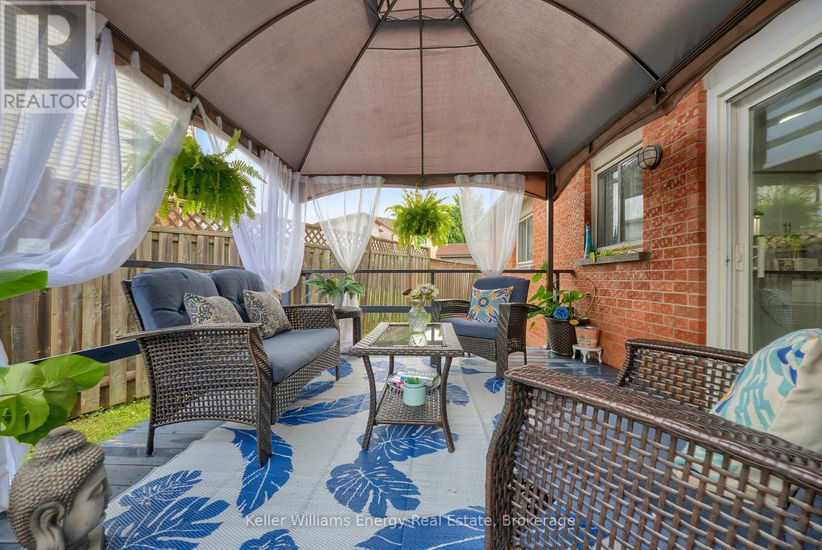 831 LAVIS STREET - Image 49
