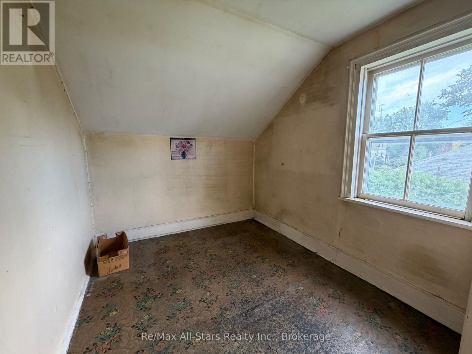 54 MUNRO STREET - Image 10