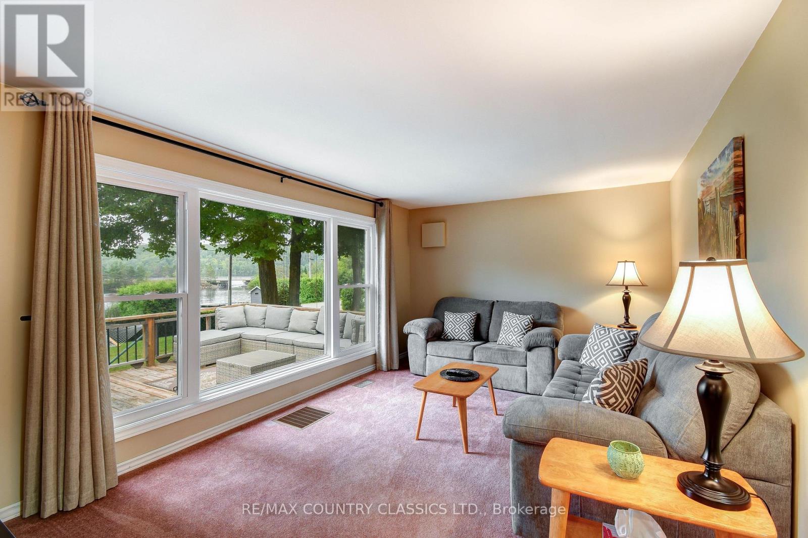 1055 BURLEIGH ROAD - 14
