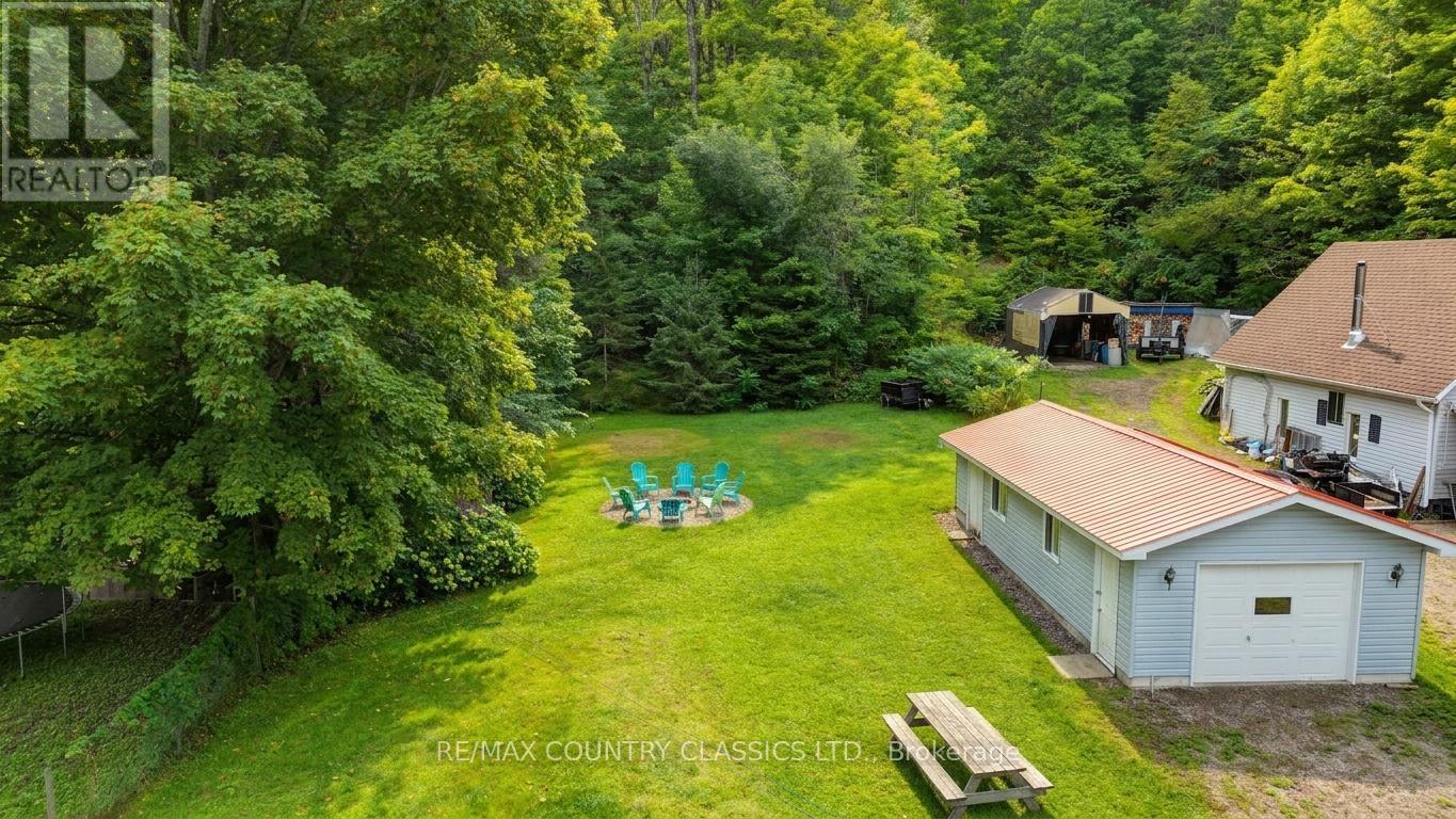 1055 BURLEIGH ROAD - 27