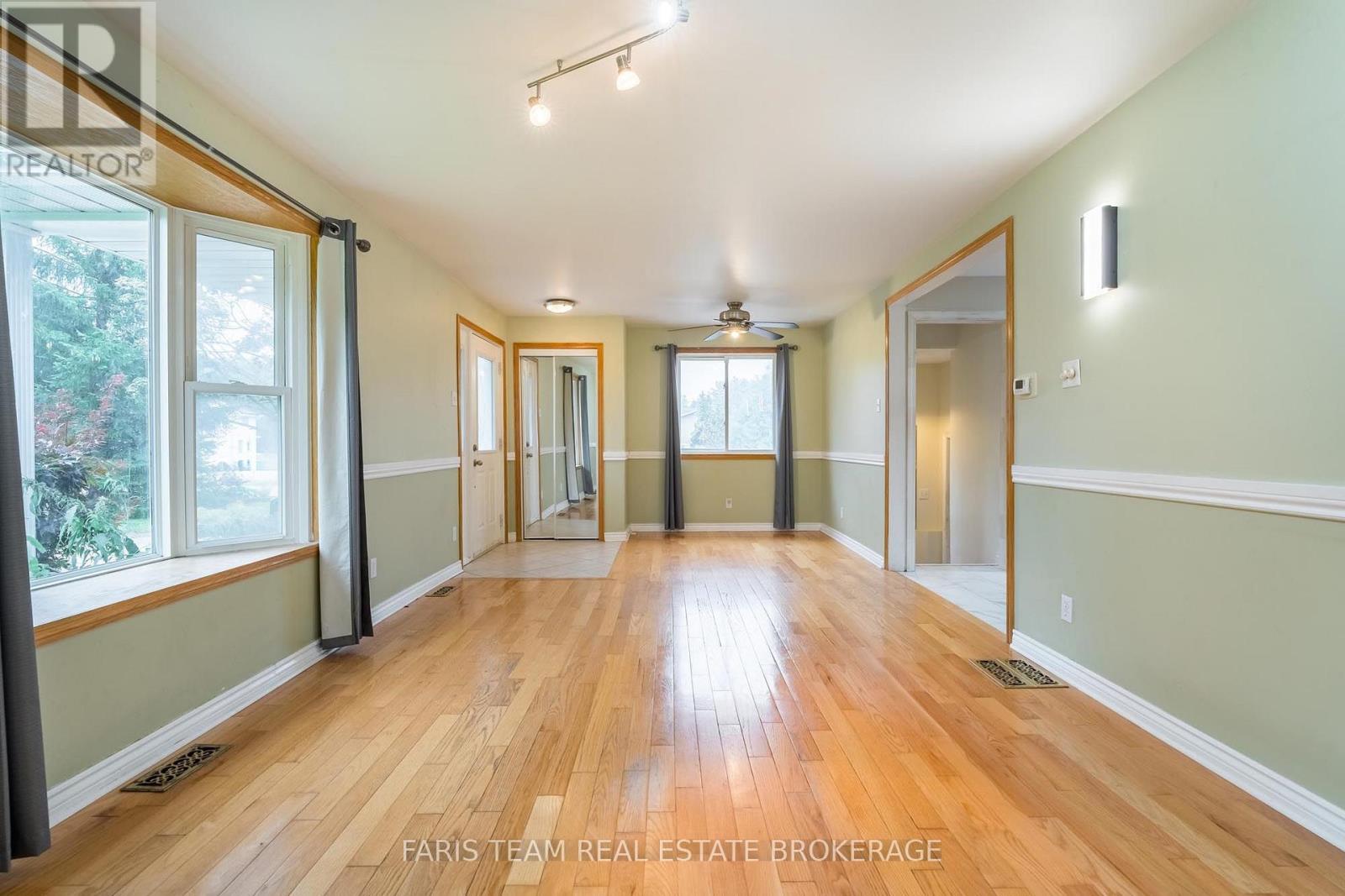 2656 RUNDLE ROAD - Image 13