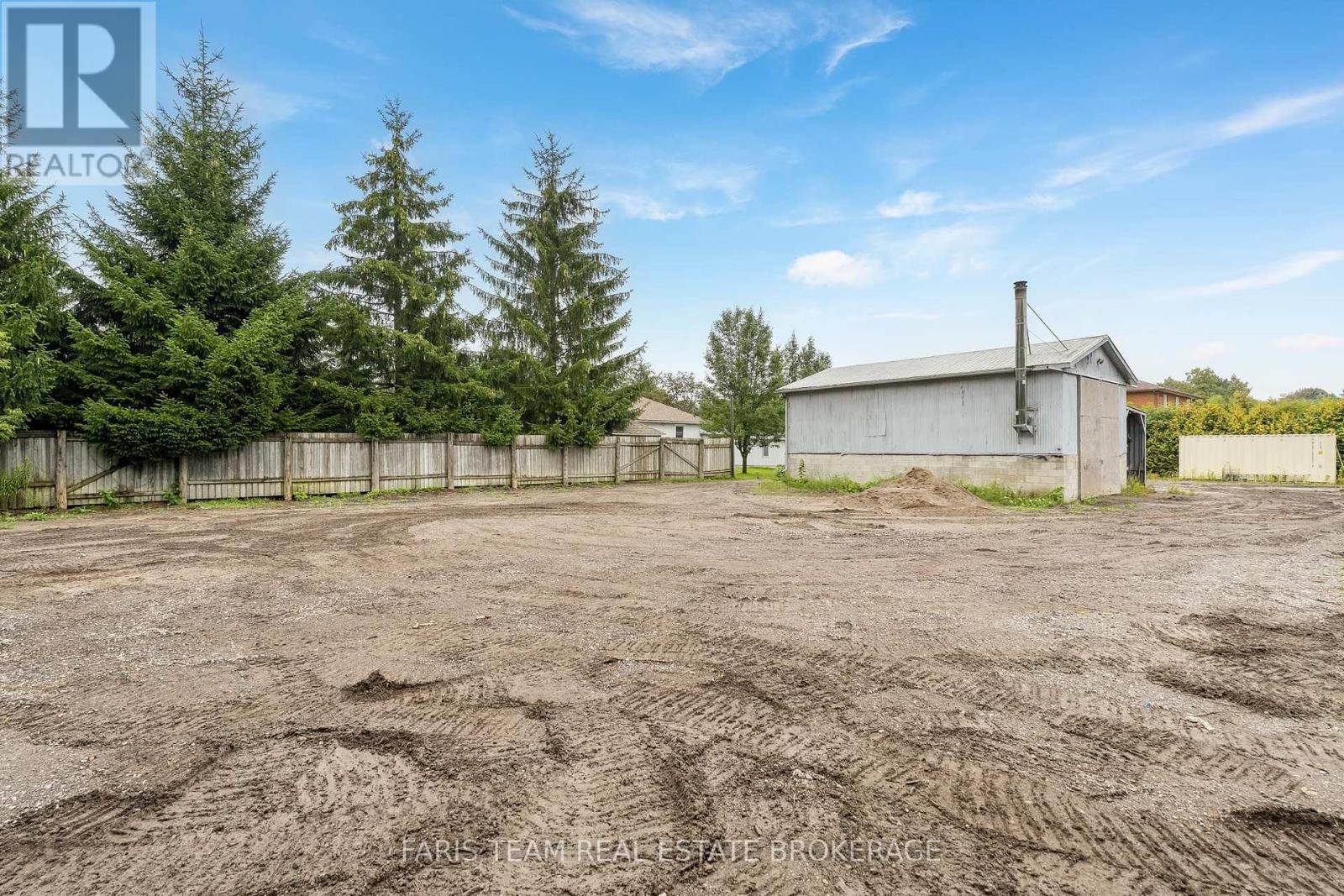 2656 RUNDLE ROAD - Image 30