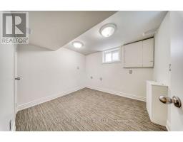 Bsmt - 36 Merryfield Drive, Toronto, ON M1P1J5 Photo 19