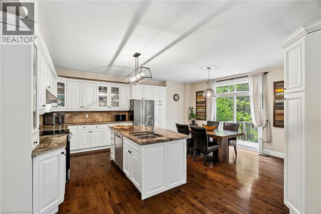 1541 GARNET Avenue - 6