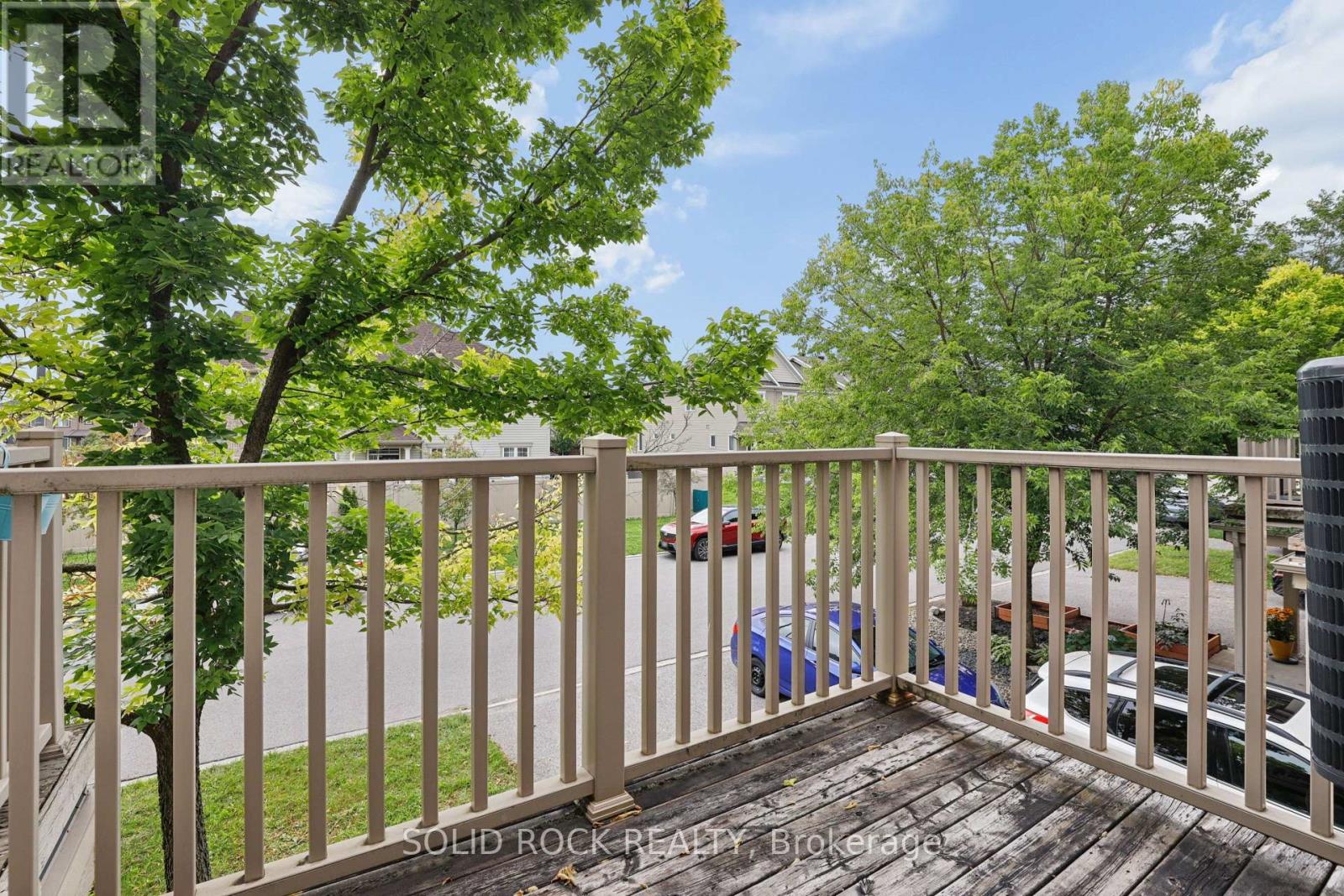 2 Bed, 2 Bath House for Sale in Ottawa – 2529 WATERLILLY WAY, Ottawa – MLS# X13739956 - Image 14