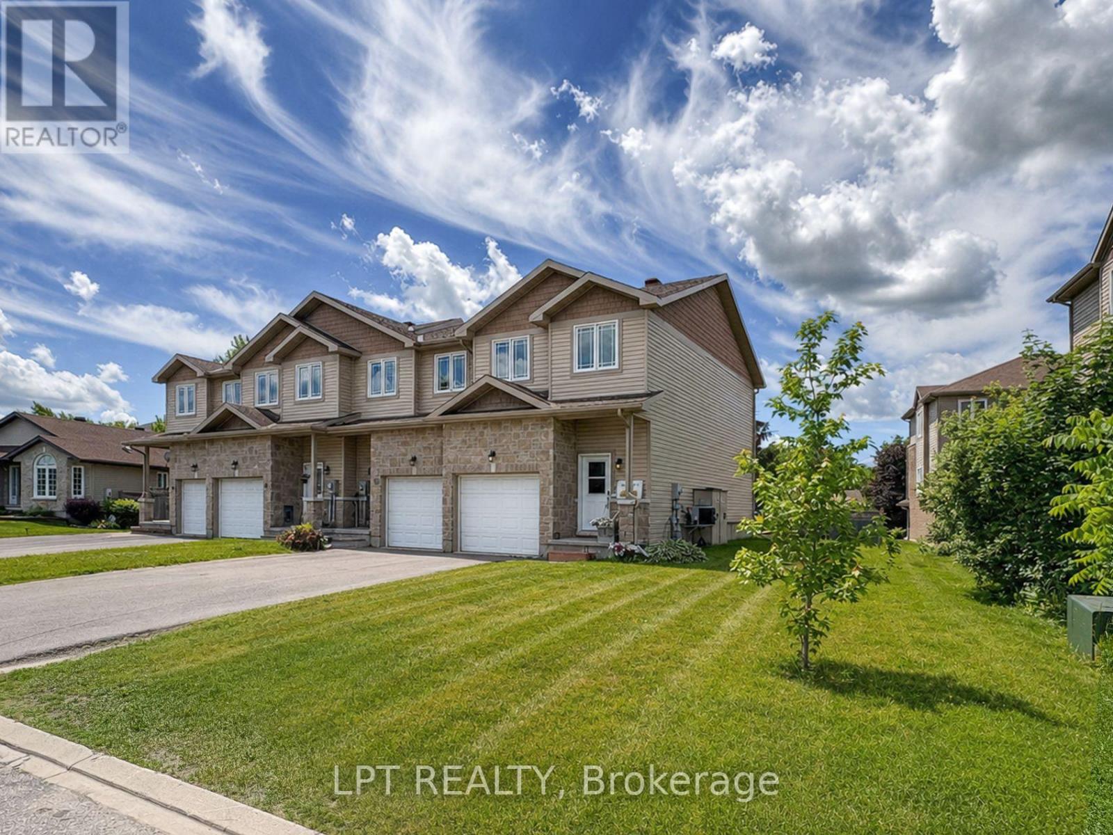 84 RAINA WAY, North Grenville — photo 3