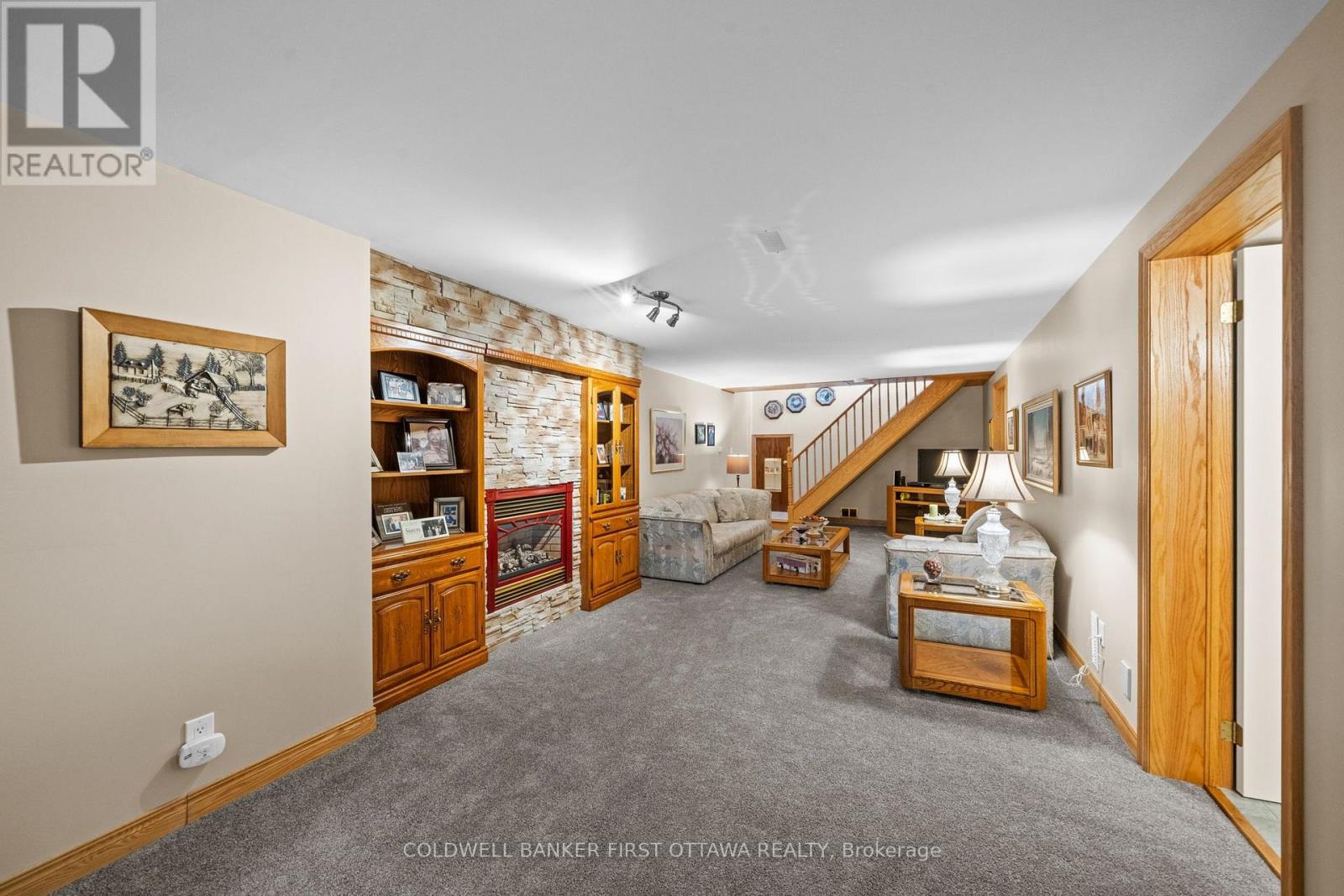 1170 AMBERCREST STREET - 30