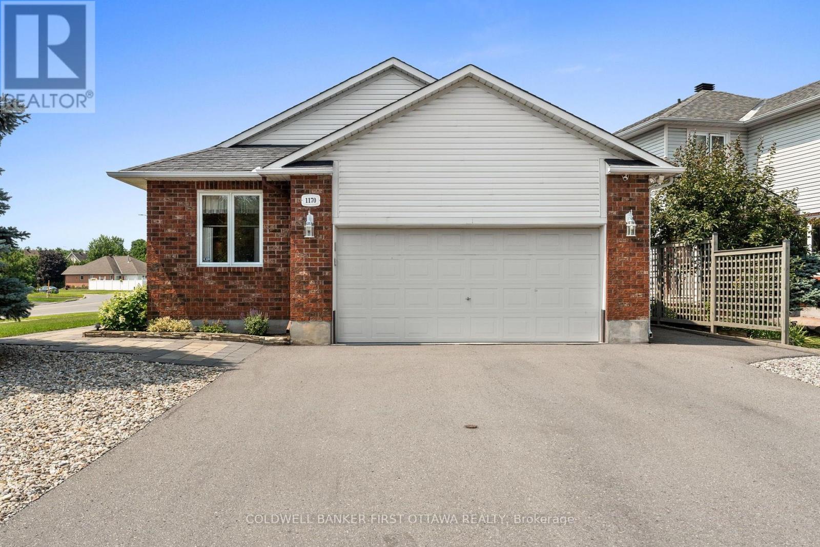 2 car garage w fully accessible ramp inside entry!