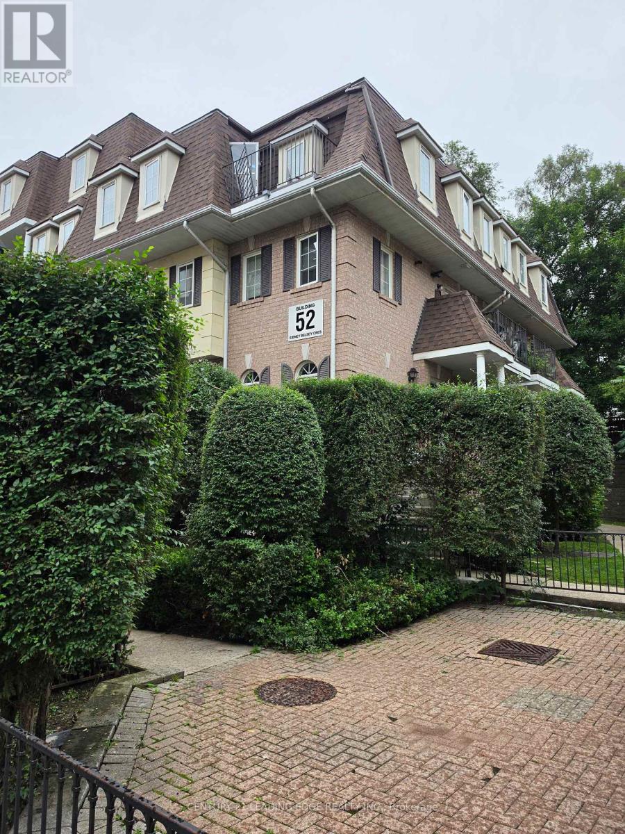 #202 52 Sidney Belsey Crescent, Toronto (Weston), Ontario, M6M5J1, Toronto (Weston), Ontario — photo 1 of 5