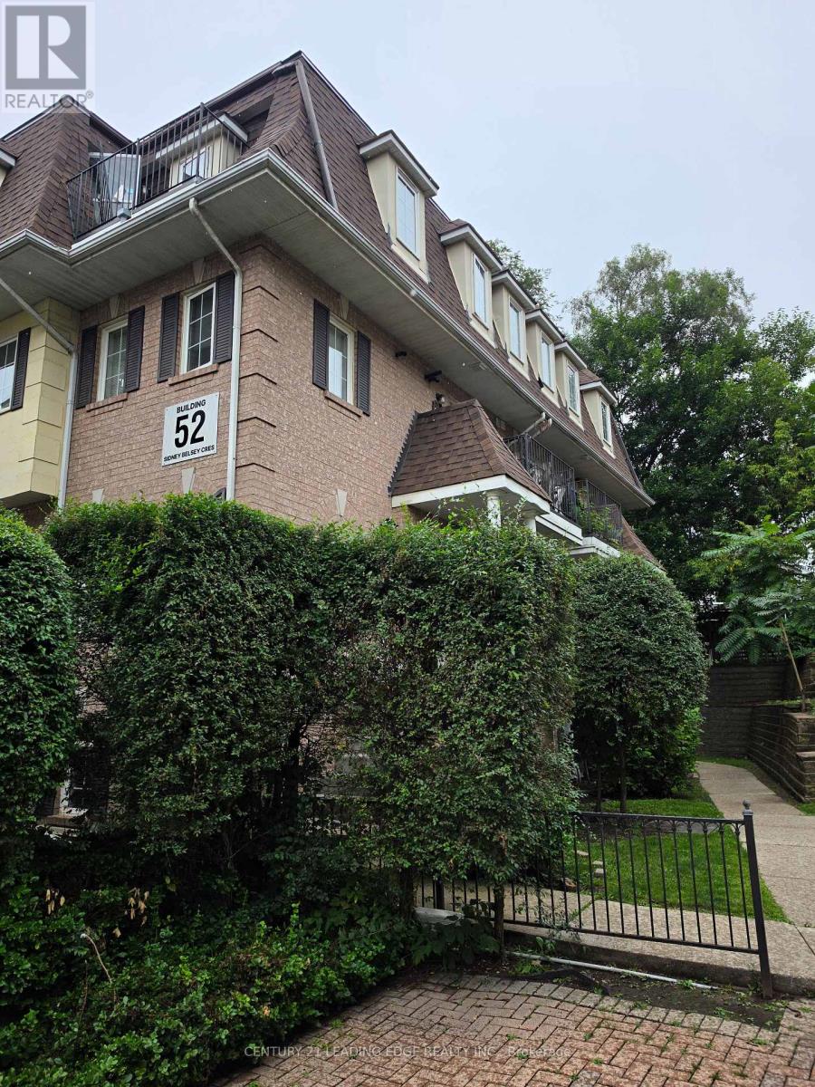 #202 52 Sidney Belsey Crescent, Toronto (Weston), Ontario, M6M5J1, Toronto (Weston), Ontario — photo 4 of 5