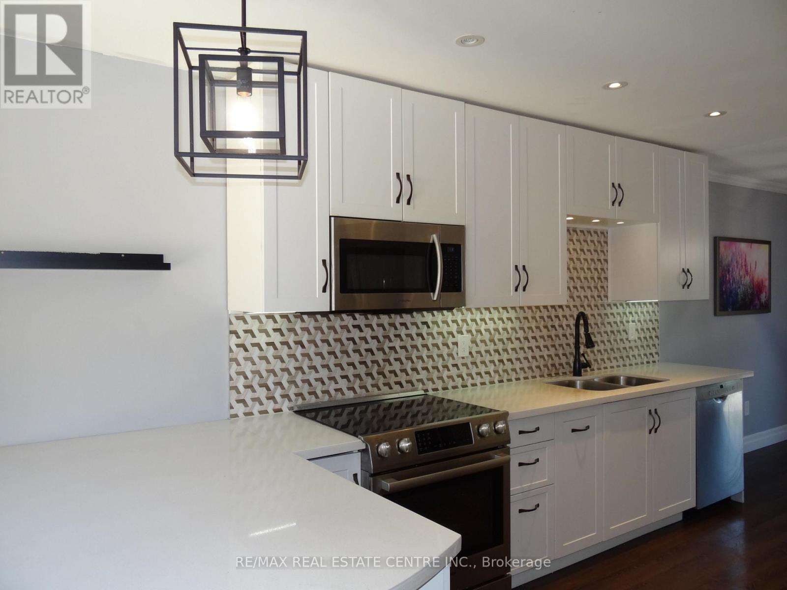 28 RAWLING CRESCENT - 5