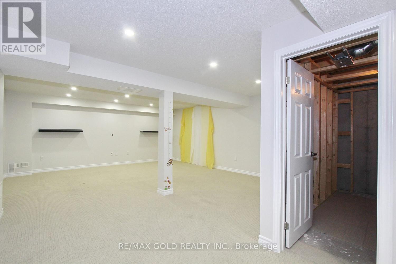 13 WALBROOK ROAD - 42