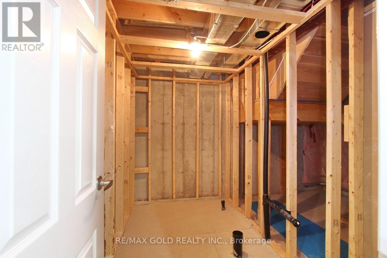 13 WALBROOK ROAD - Image 43