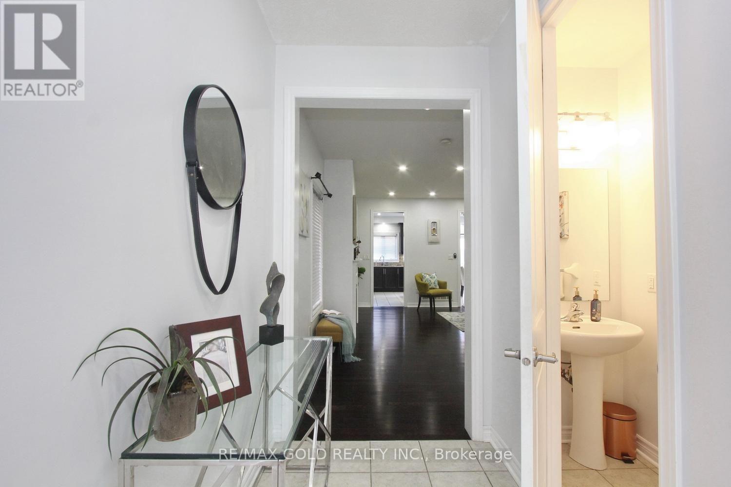 13 WALBROOK ROAD - 8