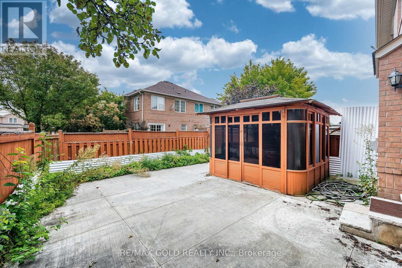 55 SECORD CRESCENT - Image 46