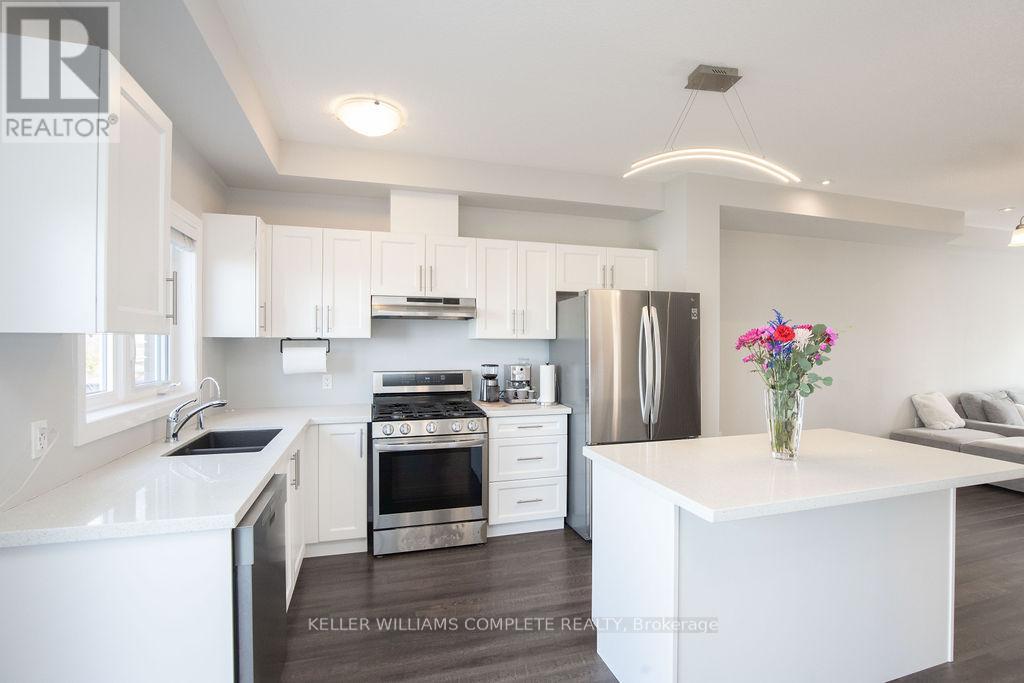 28 CANARY GRASS BOULEVARD - Image 16