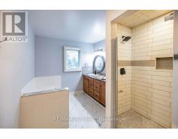 99 Hurd Street, Oshawa, ON L1H7K4 Photo 35