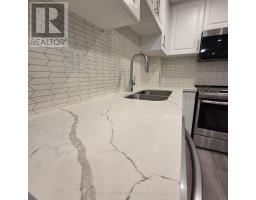 88 Blue Mountain Drive, Hamilton, ON L0R1P0 Photo 14