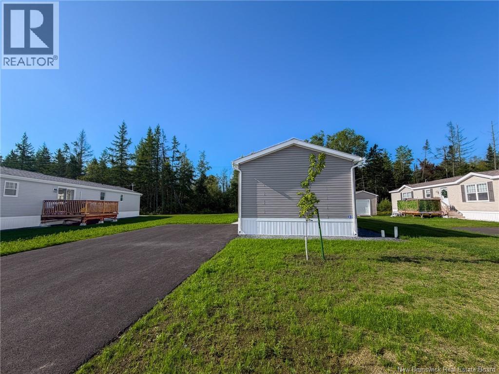 37 Luanne Drive, Waasis, New Brunswick, E3B0Z5, Waasis, New Brunswick — photo 5 of 5