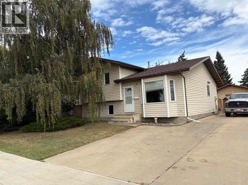 Property for sale at 9413 93 Street
