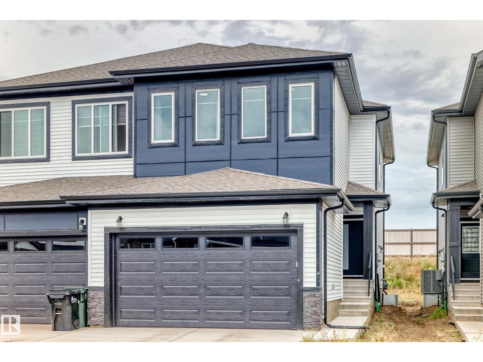 215 SAVOY CR - 3