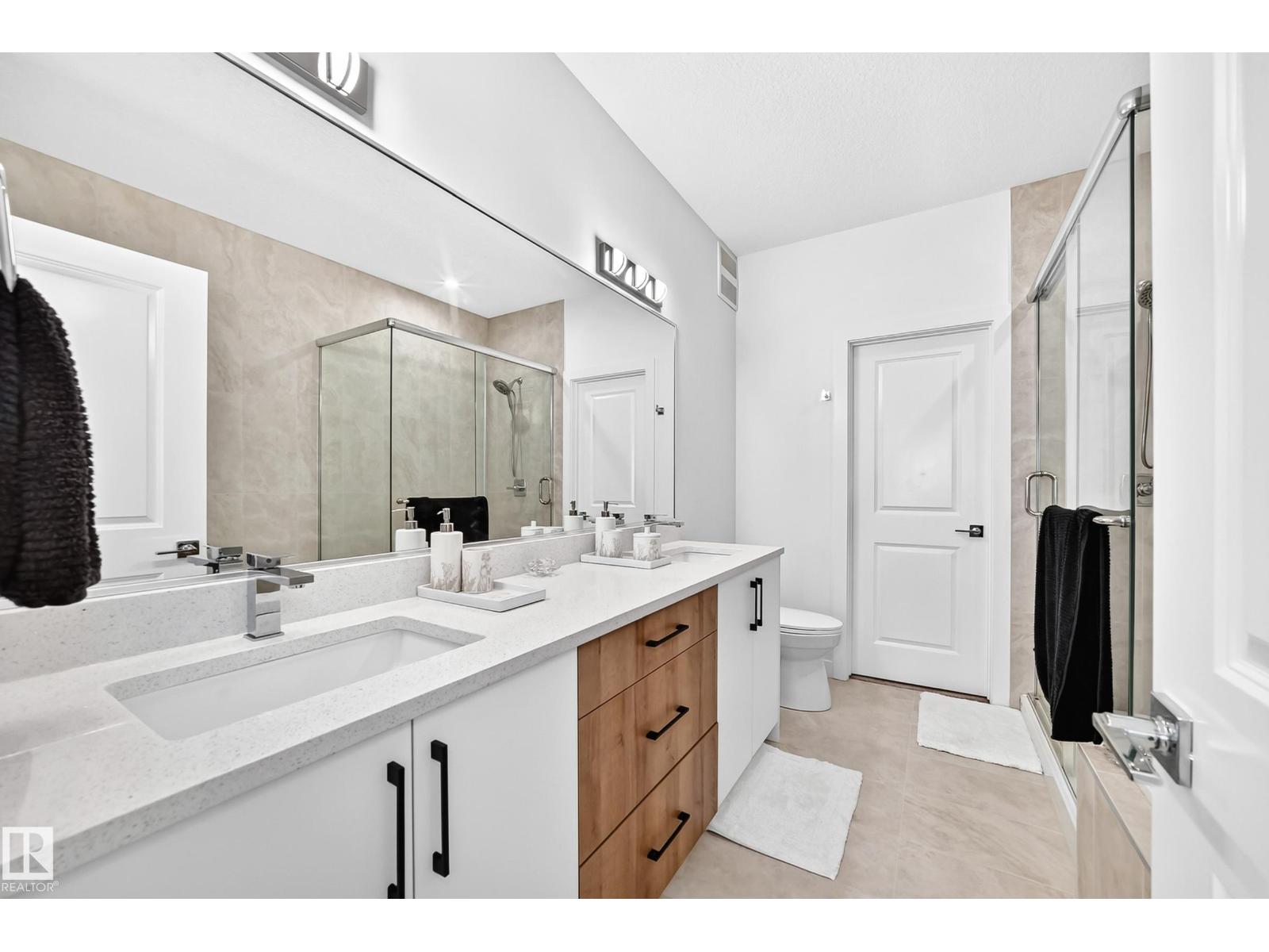 215 SAVOY CR - 26