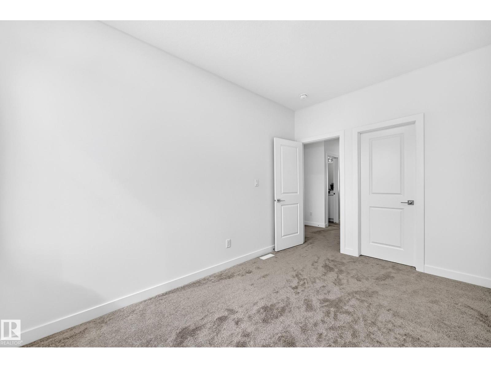 215 SAVOY CR - 35
