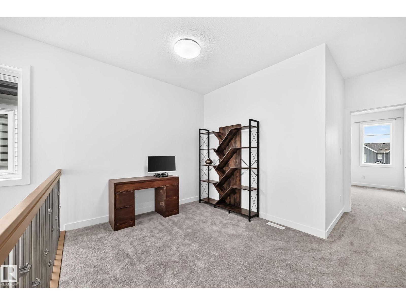 215 SAVOY CR - 37